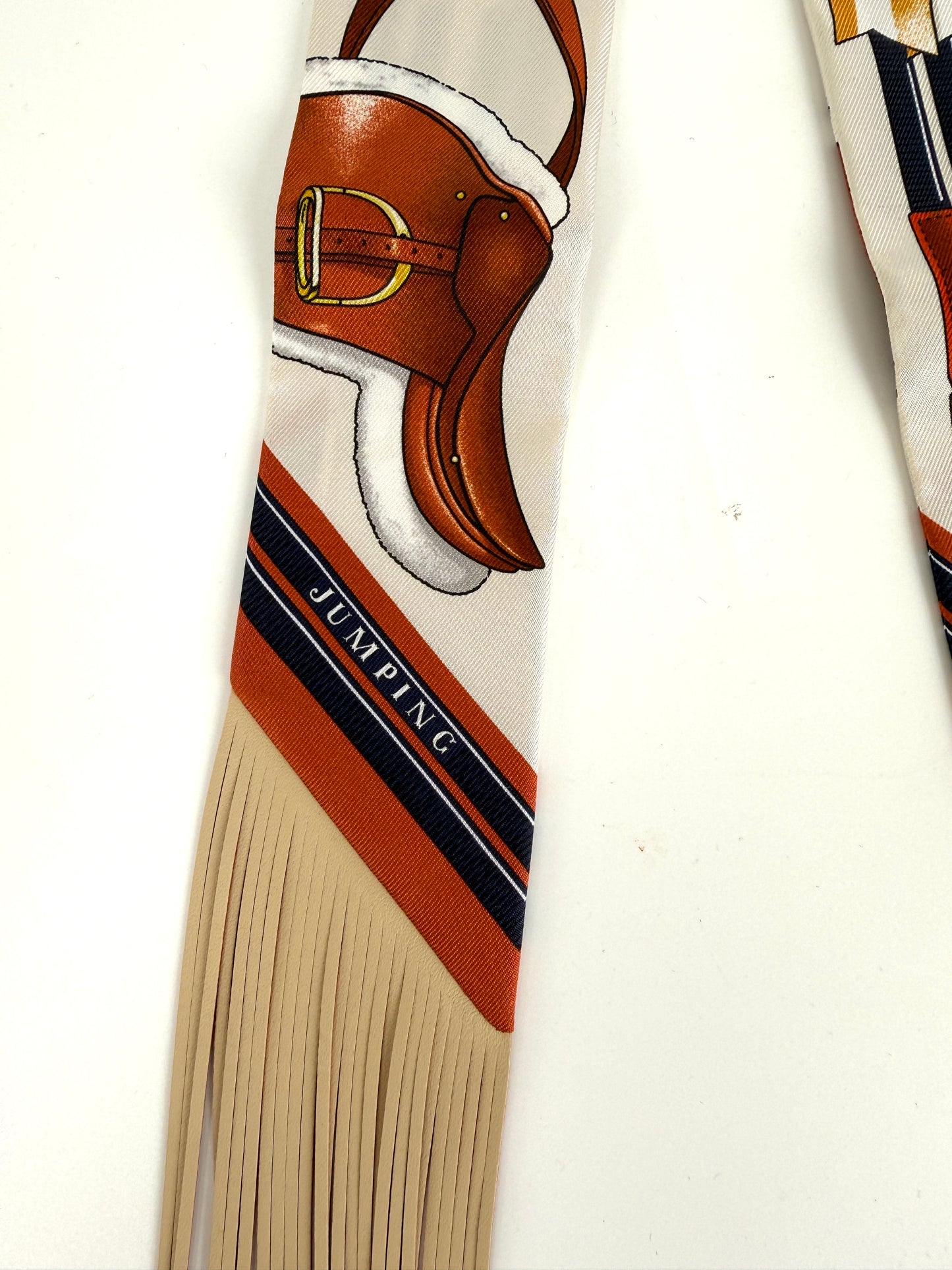 HERMES Jumping Creme Alezan Anthracite Silk Calfskin Leather Fringes Twilly Scarf New
