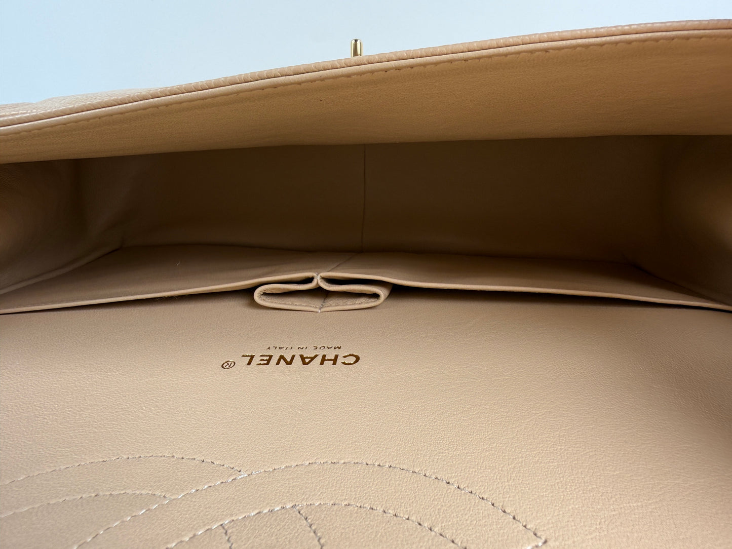 CHANEL Maxi Jumbo Beige Clair Quilted Caviar Leather Classic Flap Bag