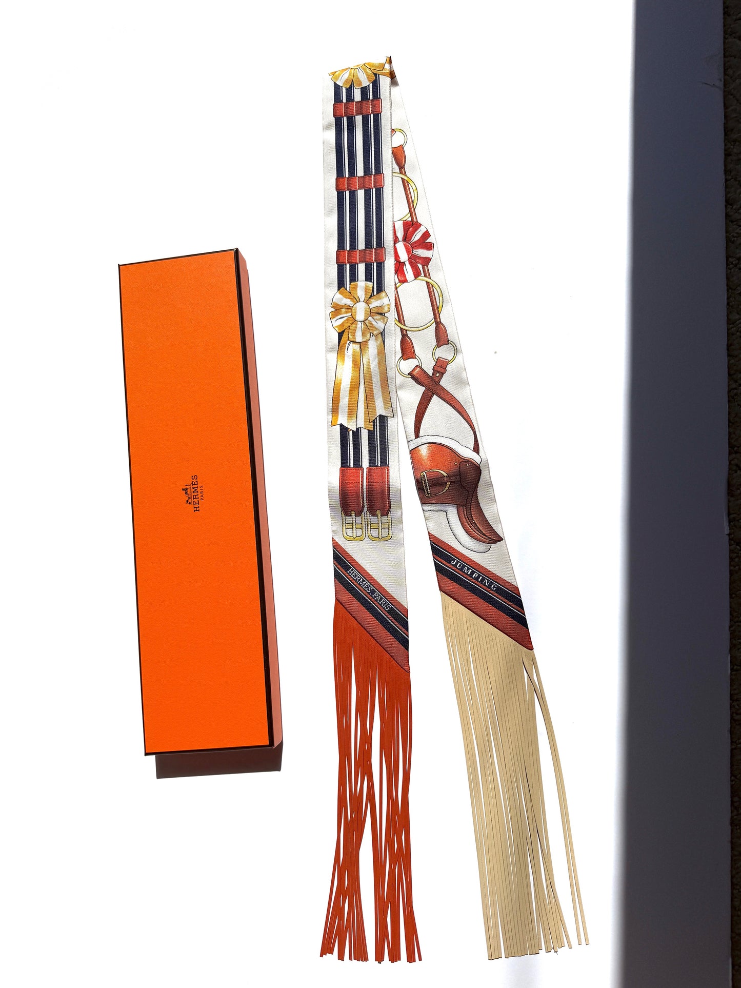 HERMES Jumping Creme Alezan Anthracite Silk Calfskin Leather Fringes Twilly Scarf New