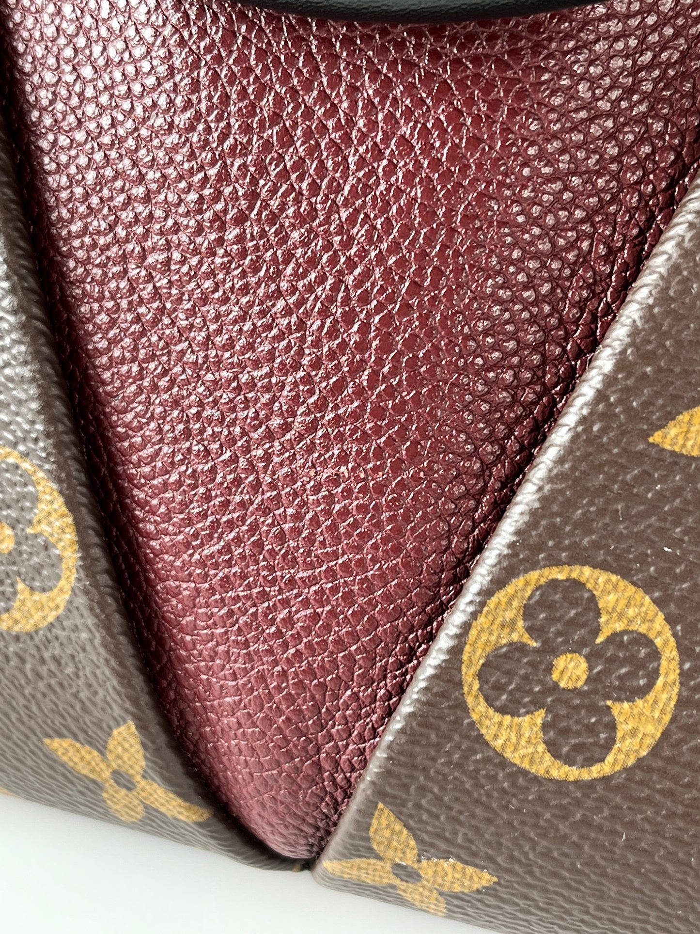 Louis Vuitton Monogram V MM Brown Bordeaux Tote Bag