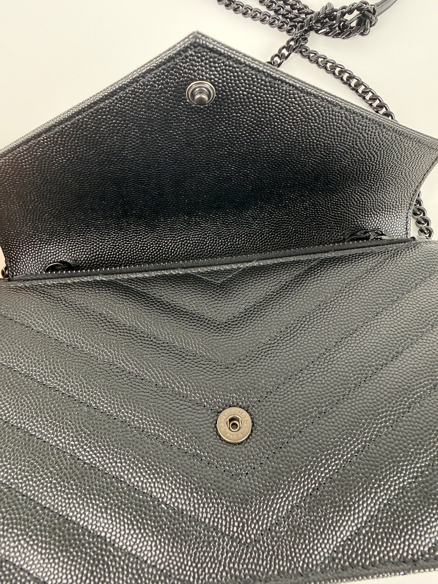 Saint Laurent YSL Cassandre Envelope Monogram So Black Chain Wallet Grain de Poudre Crossbody Bag New