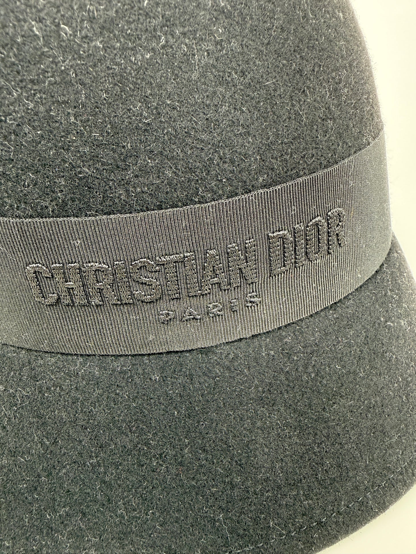 Christian Dior D-Tulipe Small Brim Cloche Black Rabbit Felt Hat 57 New