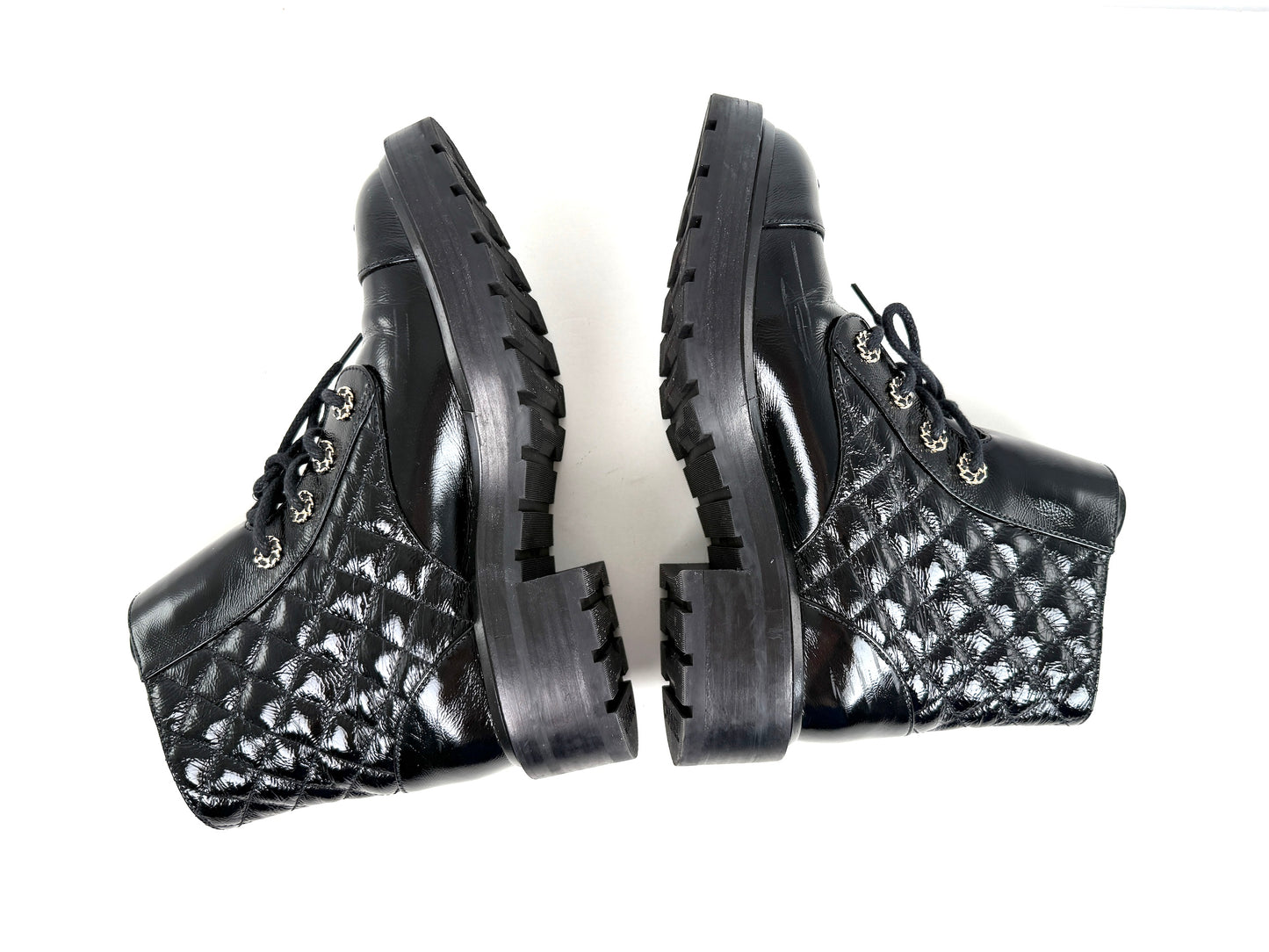 CHANEL Cap Toe CC Black Quilted Block Heel Combat Ankle Boots 37.5, 7