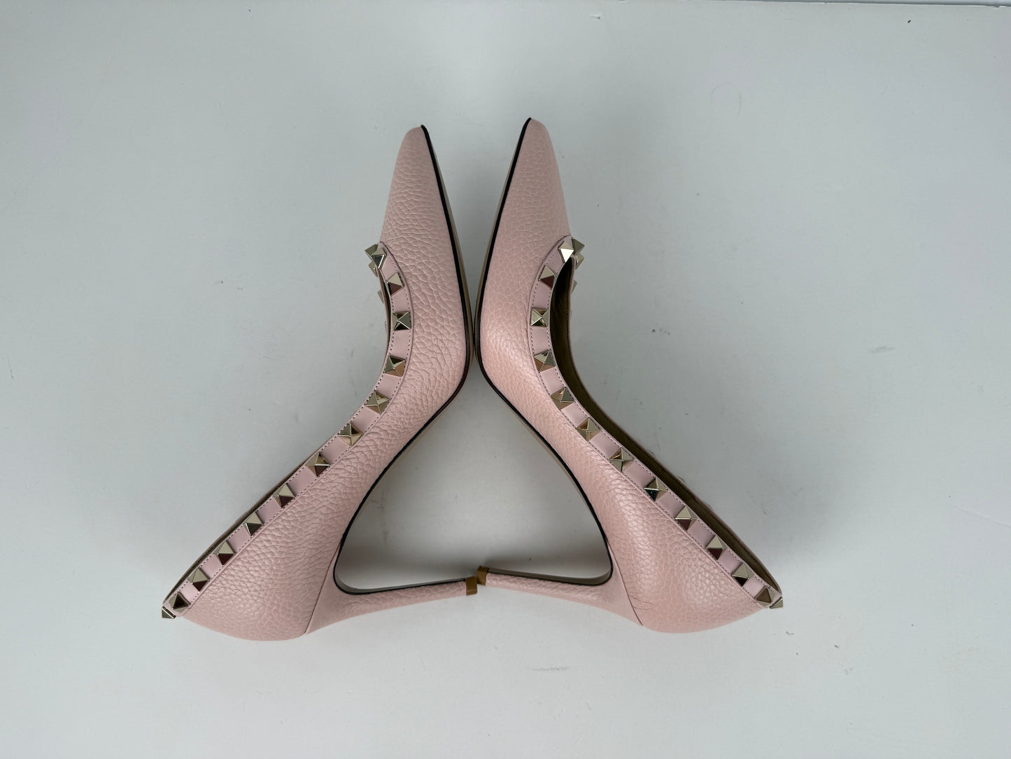 VALENTINO Rockstud Light Pink Leather Heel Pumps 37.5, 7.5