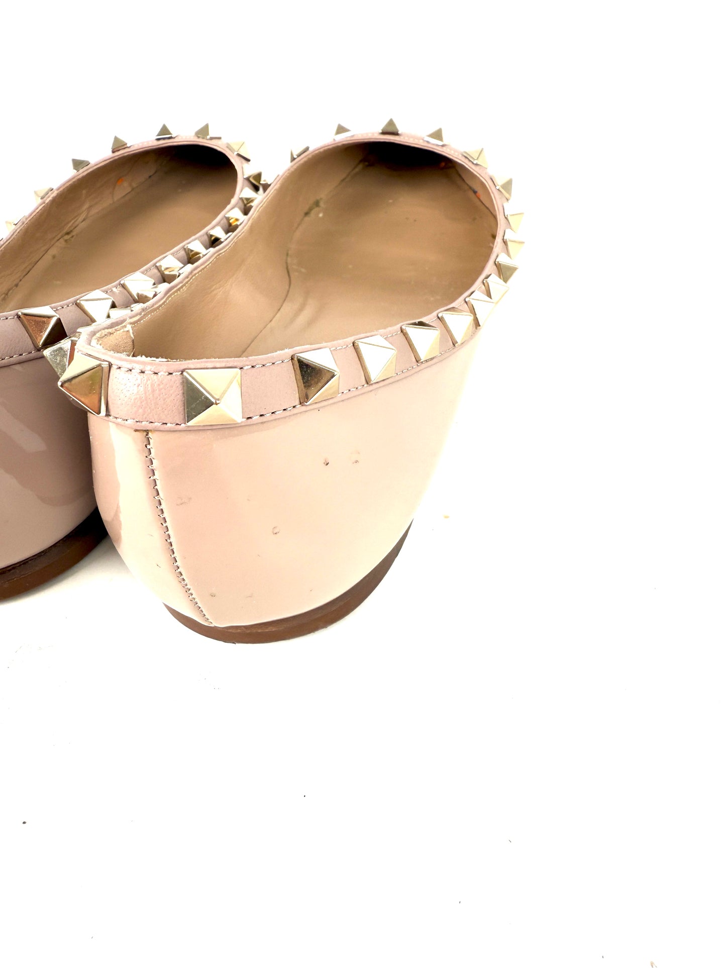 VALENTINO Rockstud Nude Poudre Patent Leather Flats 38, 7.5