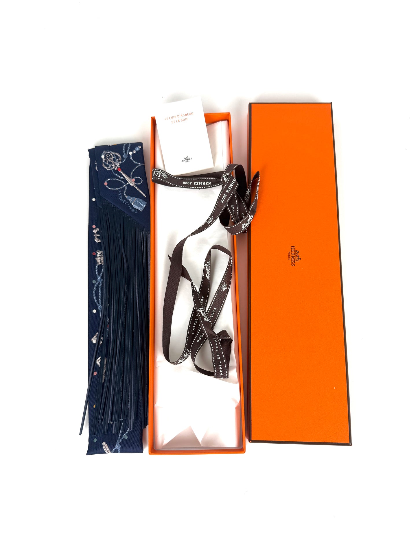 ERMES Les Cles a Pois Bleu Marine Gris Argent Silk Calfskin Leather Fringes Twilly Scarf New