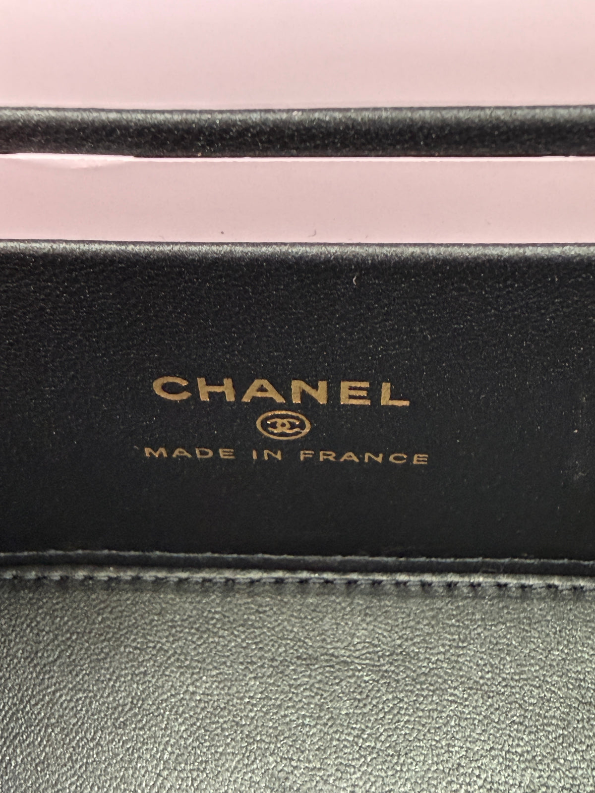CHANEL Vanity Iridescent Lambskin Quilted Green Small Top Handle Case with Chain Bag New