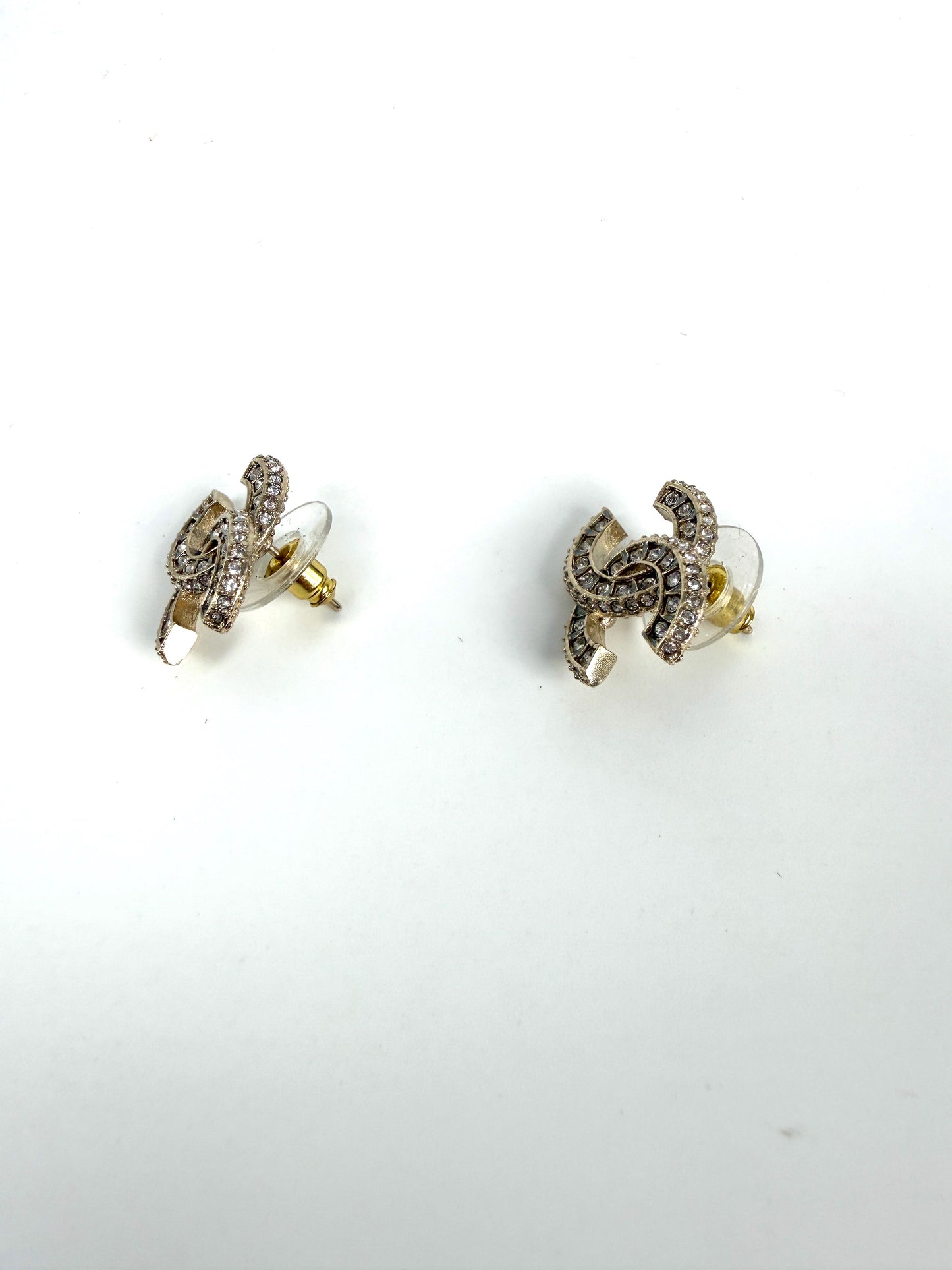 CHANEL CC Stud Light Gold Crystal Rhinestone Earrings