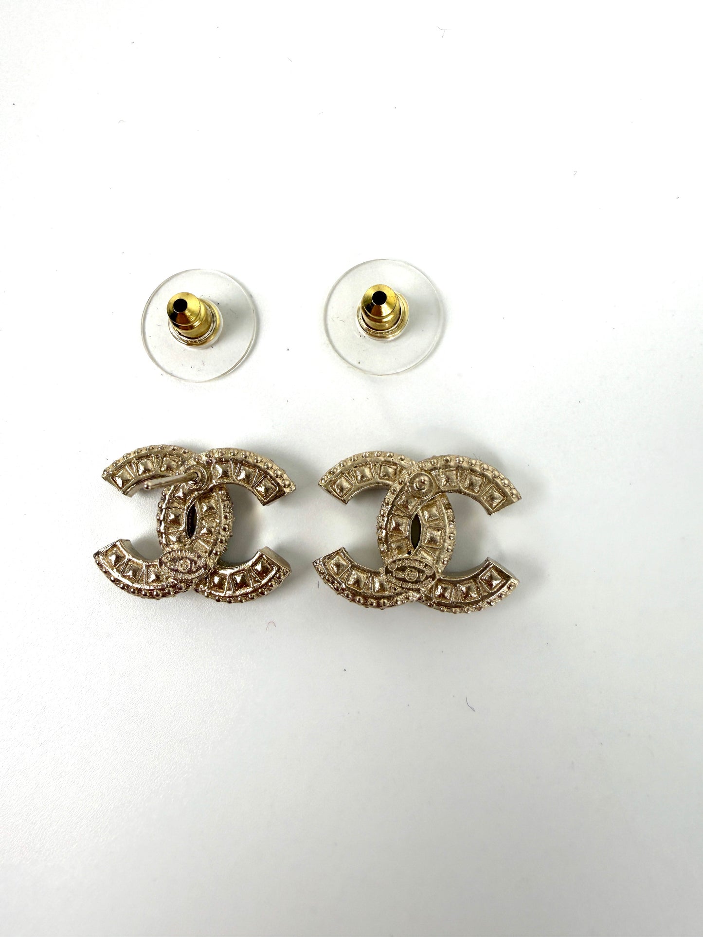 CHANEL CC Stud Light Gold Crystal Rhinestone Earrings