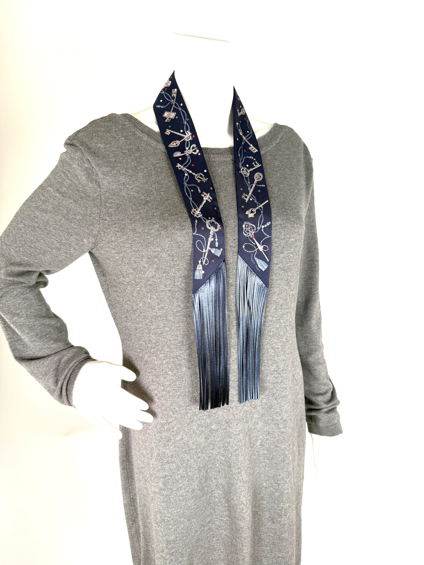 ERMES Les Cles a Pois Bleu Marine Gris Argent Silk Calfskin Leather Fringes Twilly Scarf New