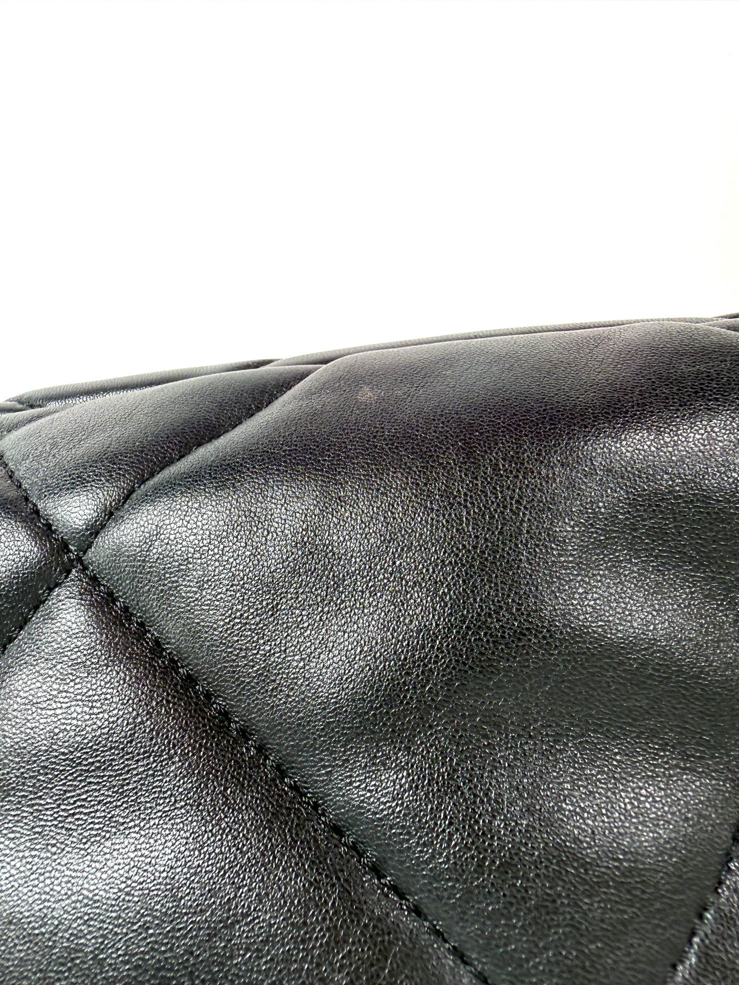 CHANEL 19 Medium Black Goatskin Gold Hardware Quilted Leather  Flap Bag