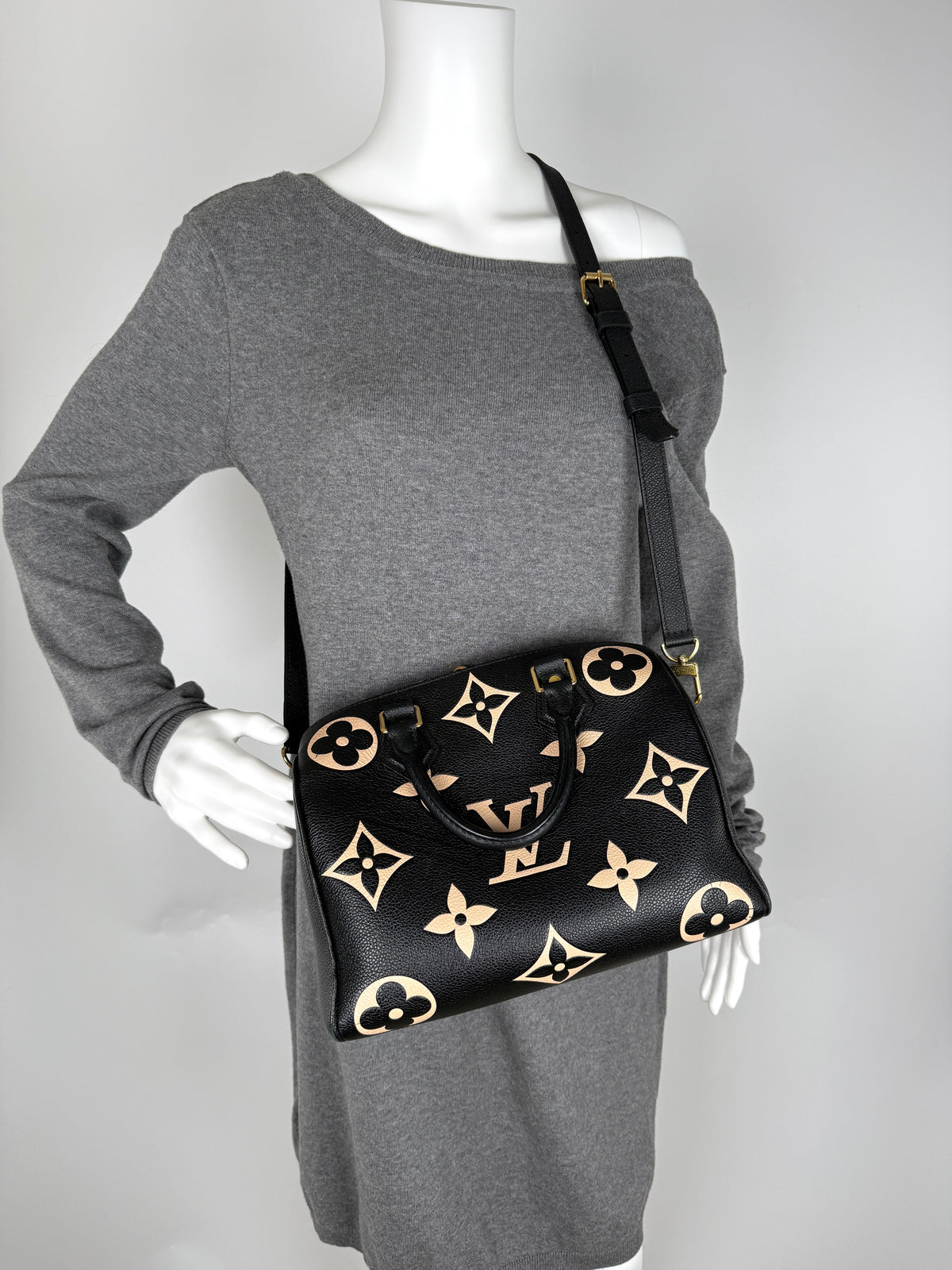 Louis Vuitton Empreinte Giant Monogram Speedy 25 Bandouliere Black Beige Leather Bag