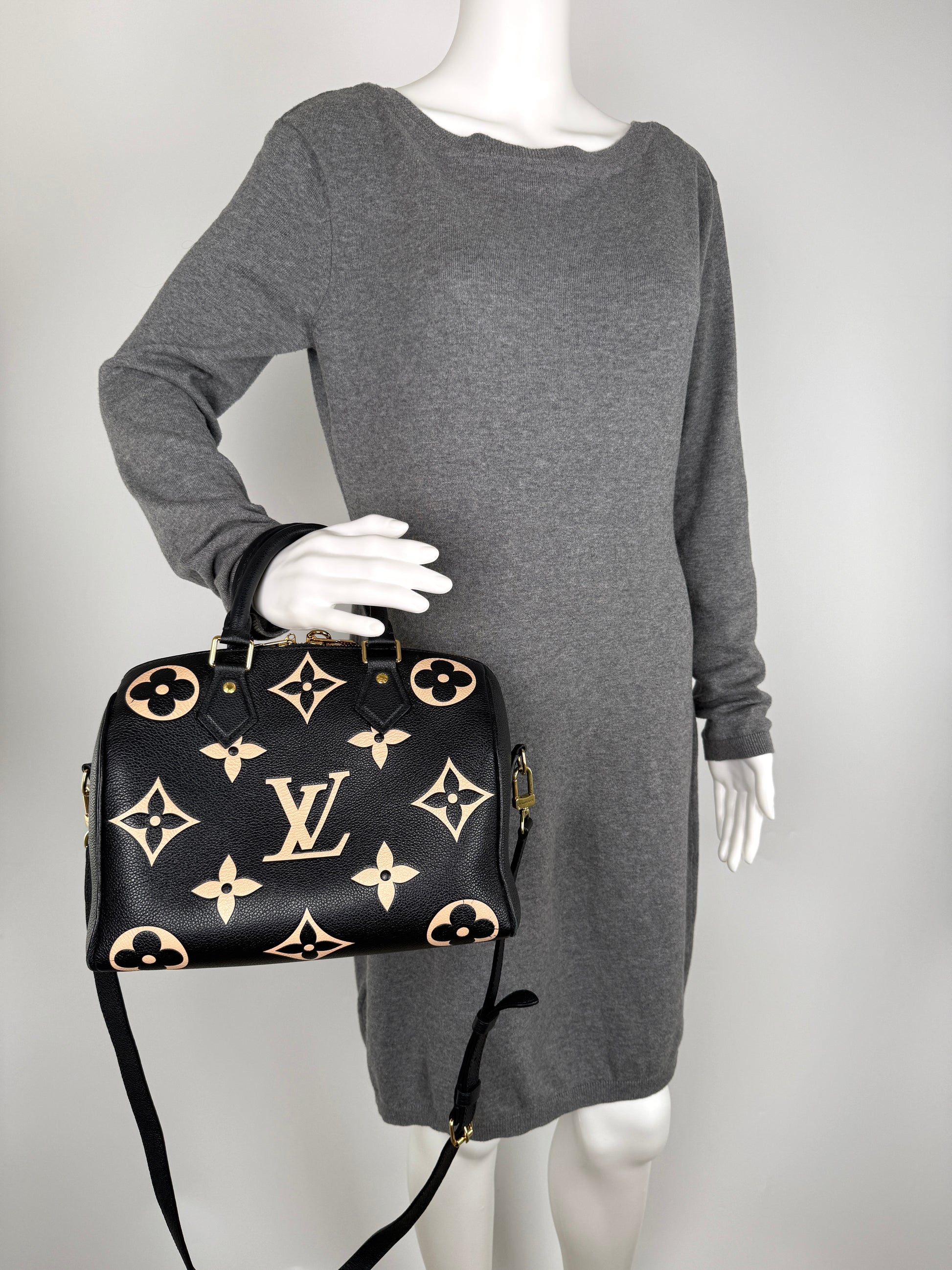 Louis Vuitton Empreinte Giant Monogram Speedy 25 Bandouliere Black Beige Leather Bag