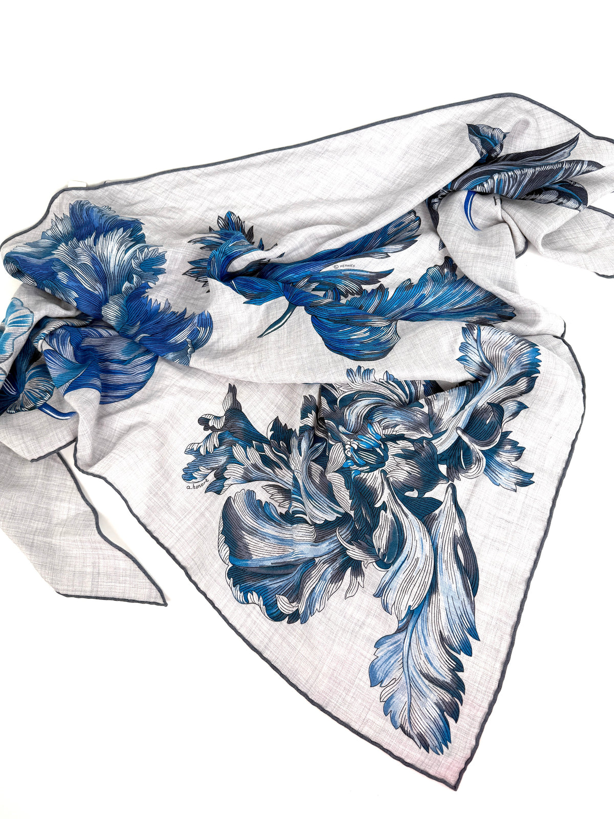 HERMES Tulipomanie Giant Triangle Gray Blue Cashmere Silk Scarf New with tag