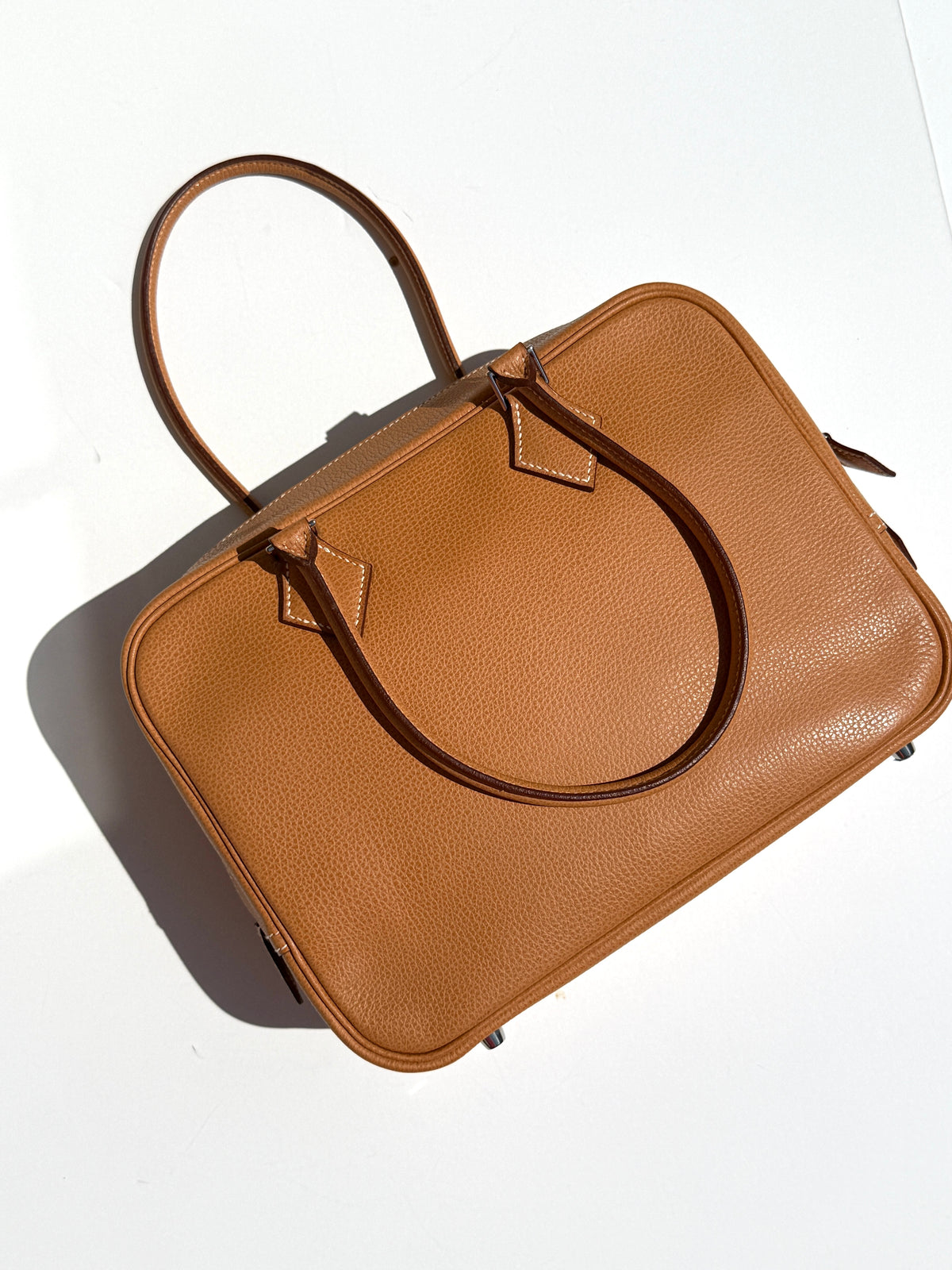 HERMES Plume 28 Natural Vache Liegee Beige Leather Top Handle Bag 