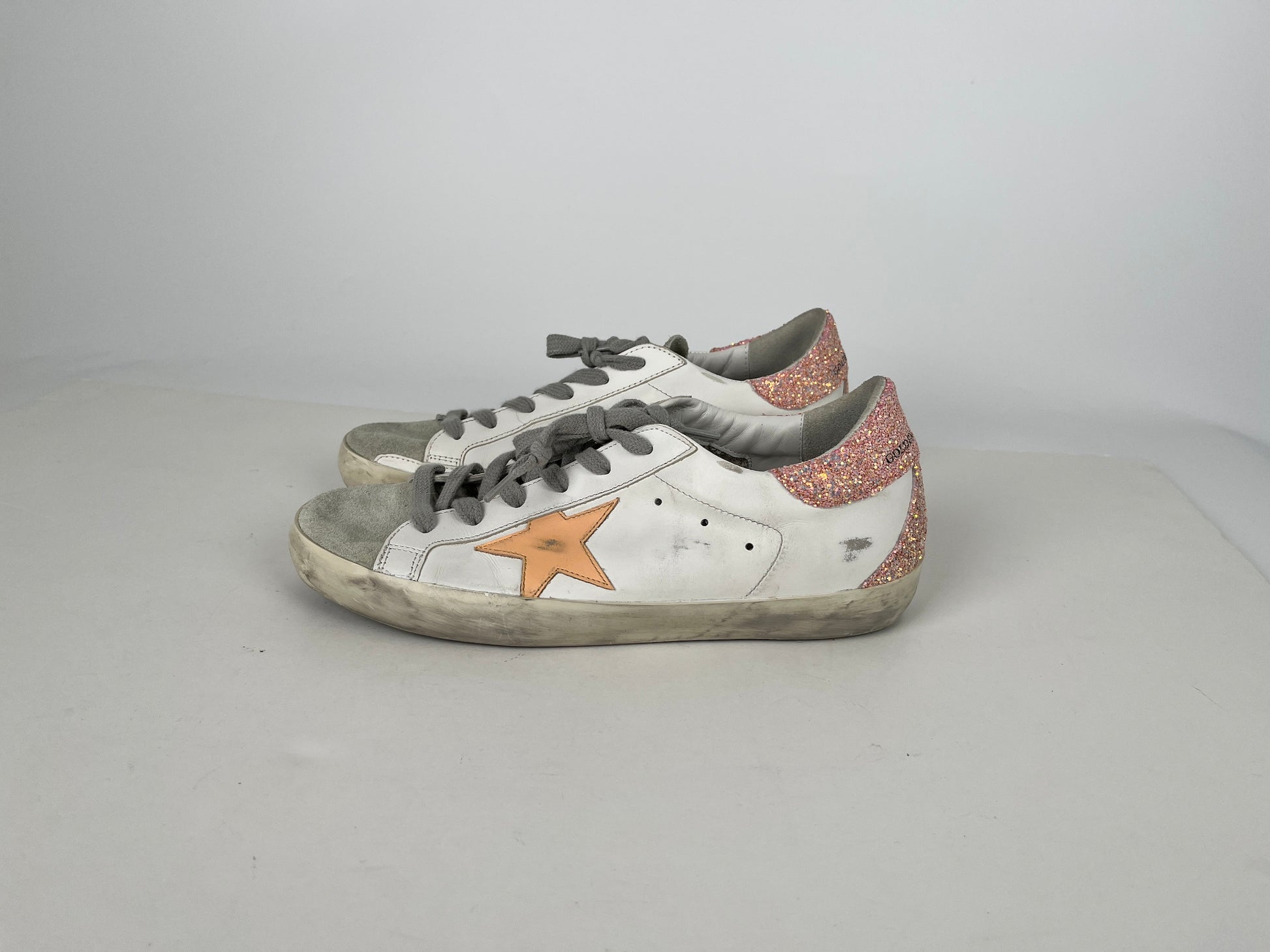 Golden Goose Superstar Low Top White Peach Glitter Leather Sneakers 39 8.5 