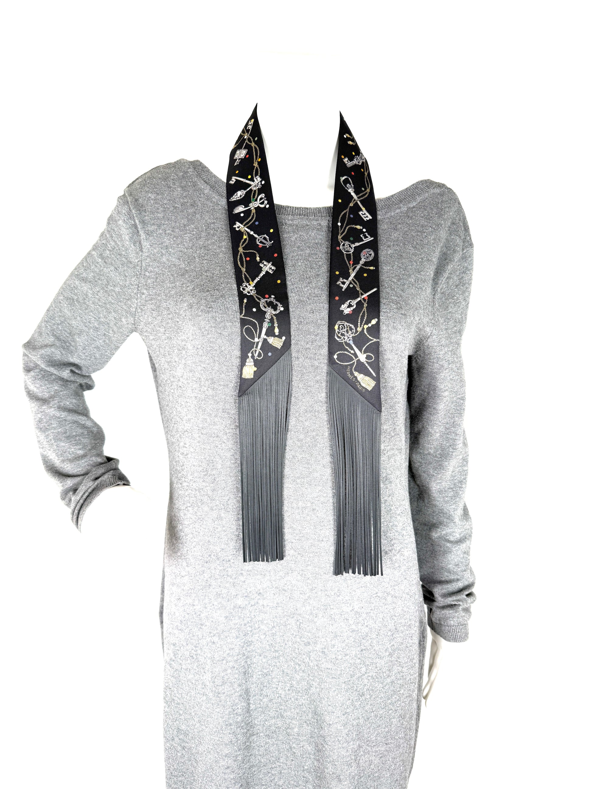 HERMES Les Cles a Pois Black Mordore White Silk Calfskin Leather Fringes Twilly Scarf New