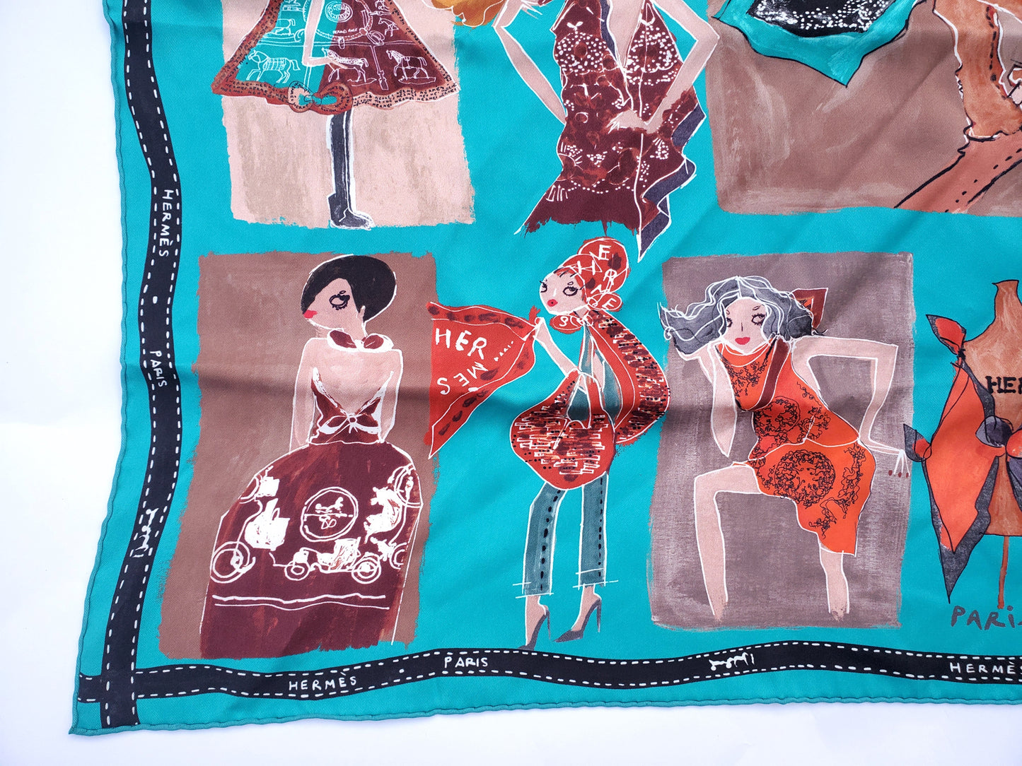 Hermes J’aime Mon Carré Silk Square Scarf