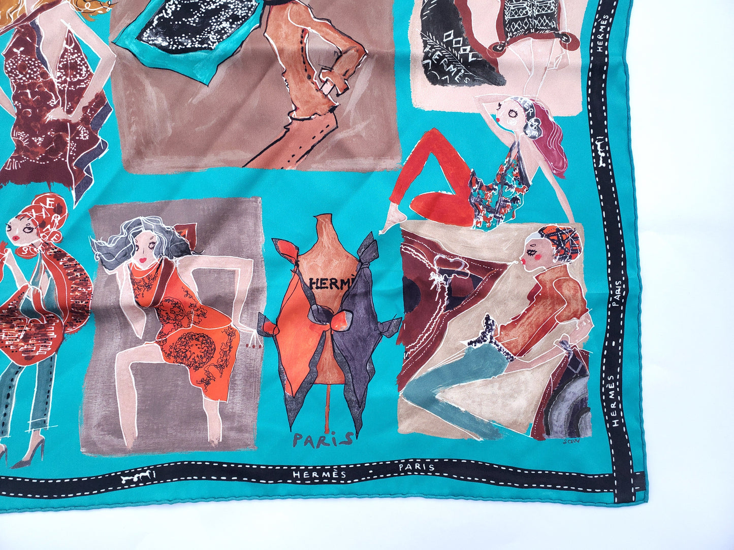 Hermes J’aime Mon Carré Silk Square Scarf