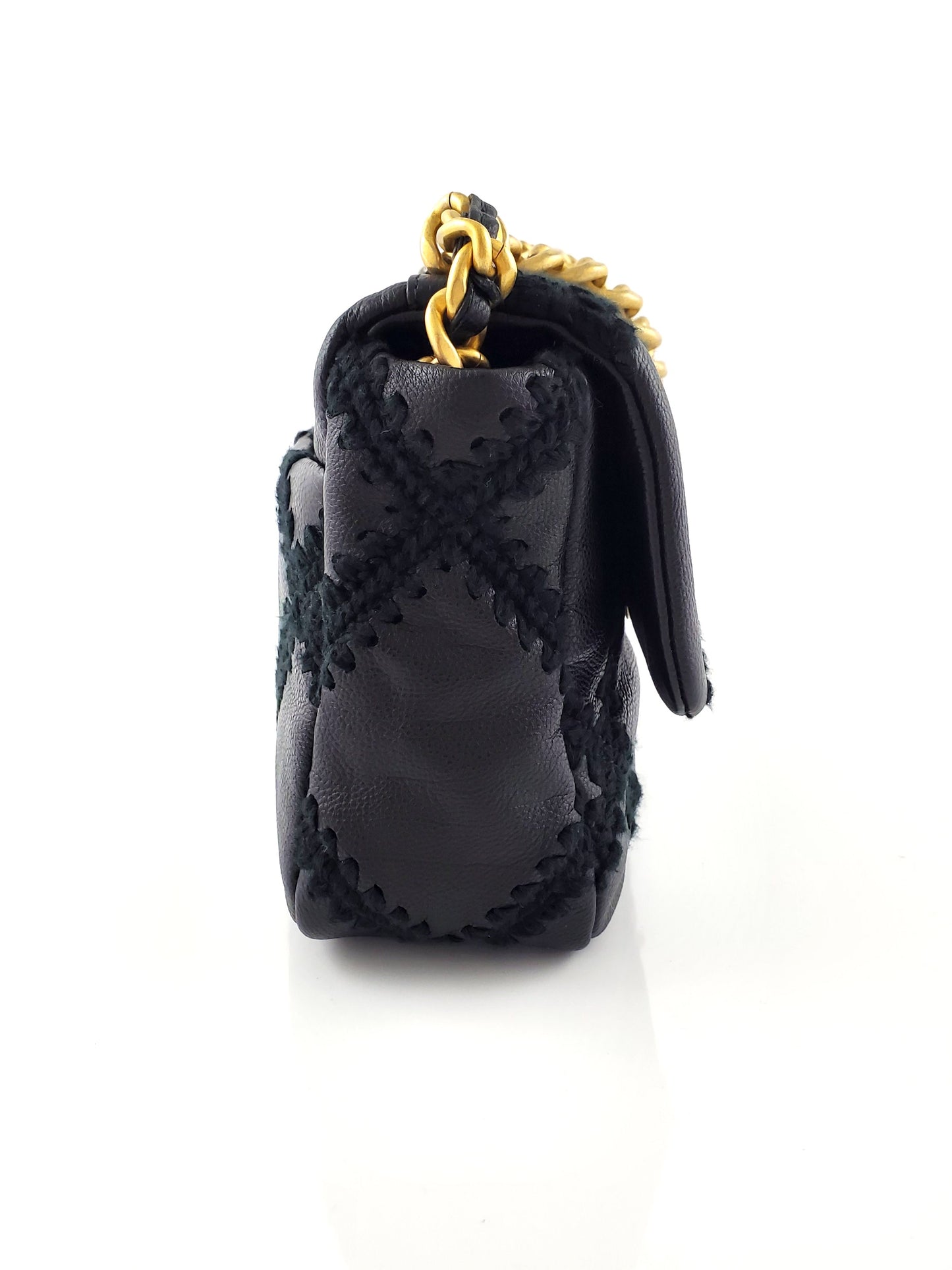 CHANEL 19 Black Crochet Calfskin Quilted 2021 Chain Bag