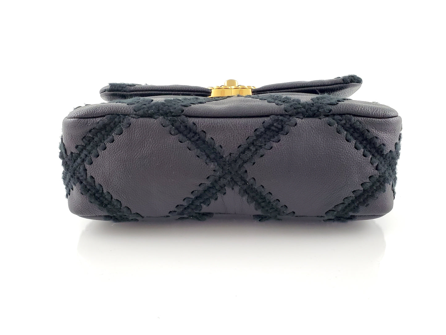 CHANEL 19 Black Crochet Calfskin Quilted 2021 Chain Bag