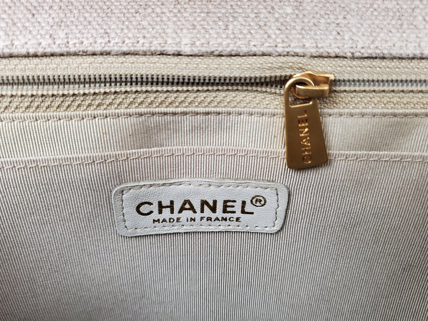 CHANEL Vintage Kelly Wood Canvas Top Handle Bag