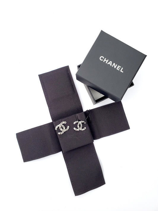 New CHANEL 22P CC Logo Ruthenium White Stud Earrings