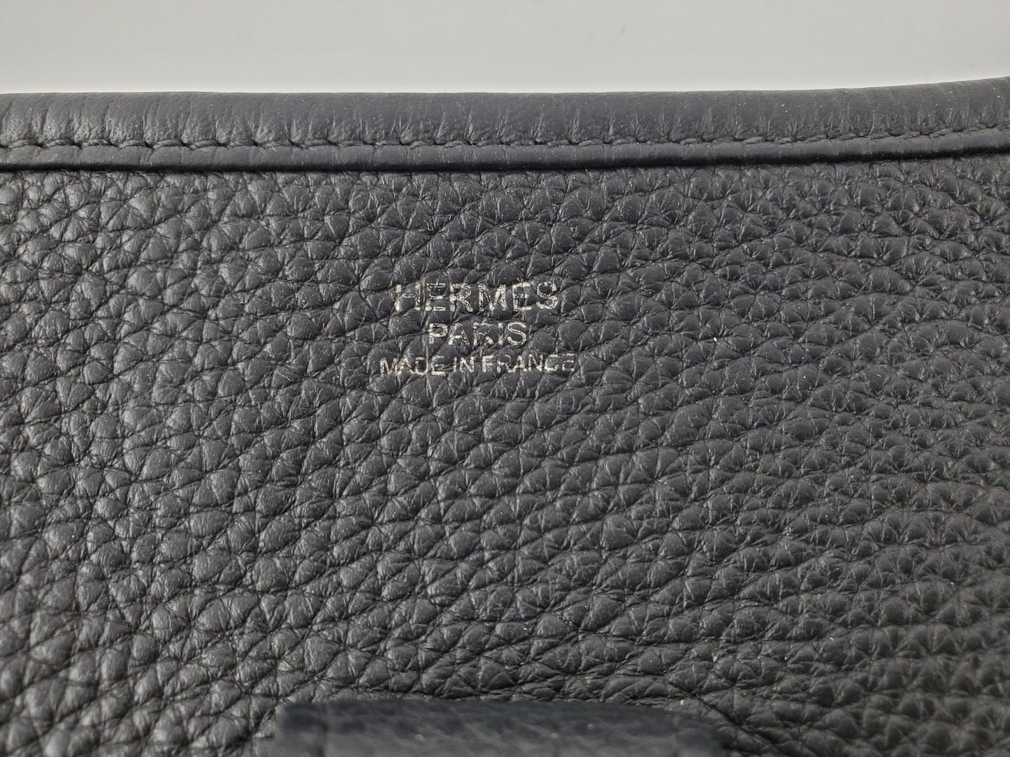 HERMES Evelyne III 33 GM Black Taurillon Clemence Bag