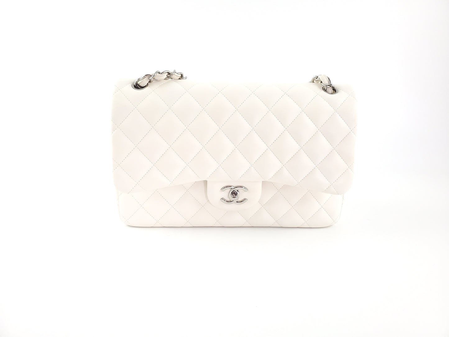 Chanel White Lambskin Leather Quilted Jumbo Classic Flap Bag