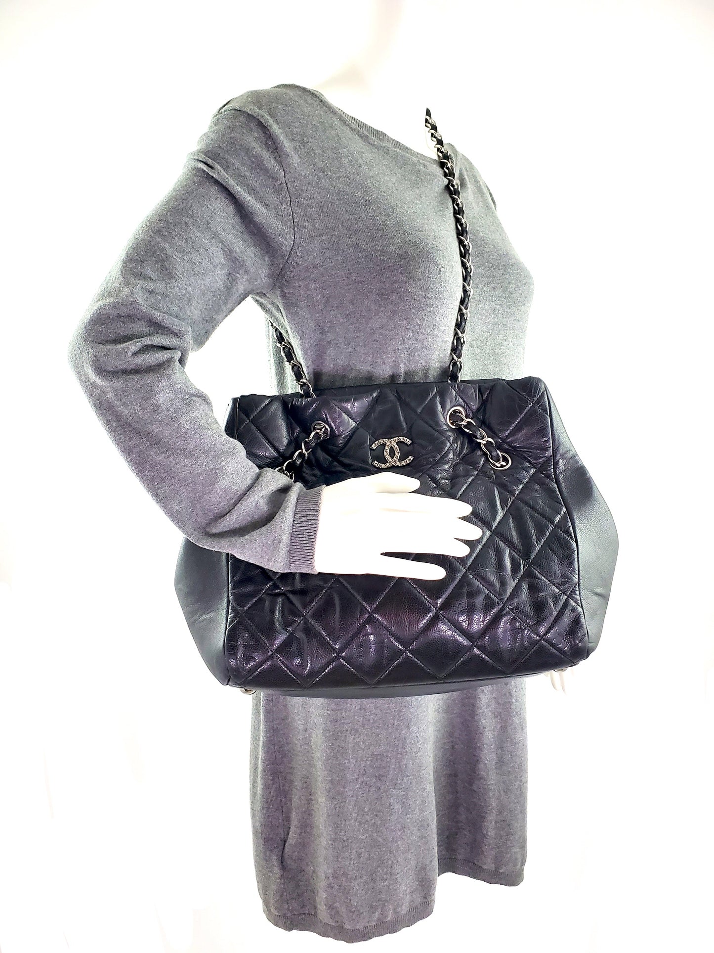 Chanel Black Brilliant Cells Quilted Leather Tote