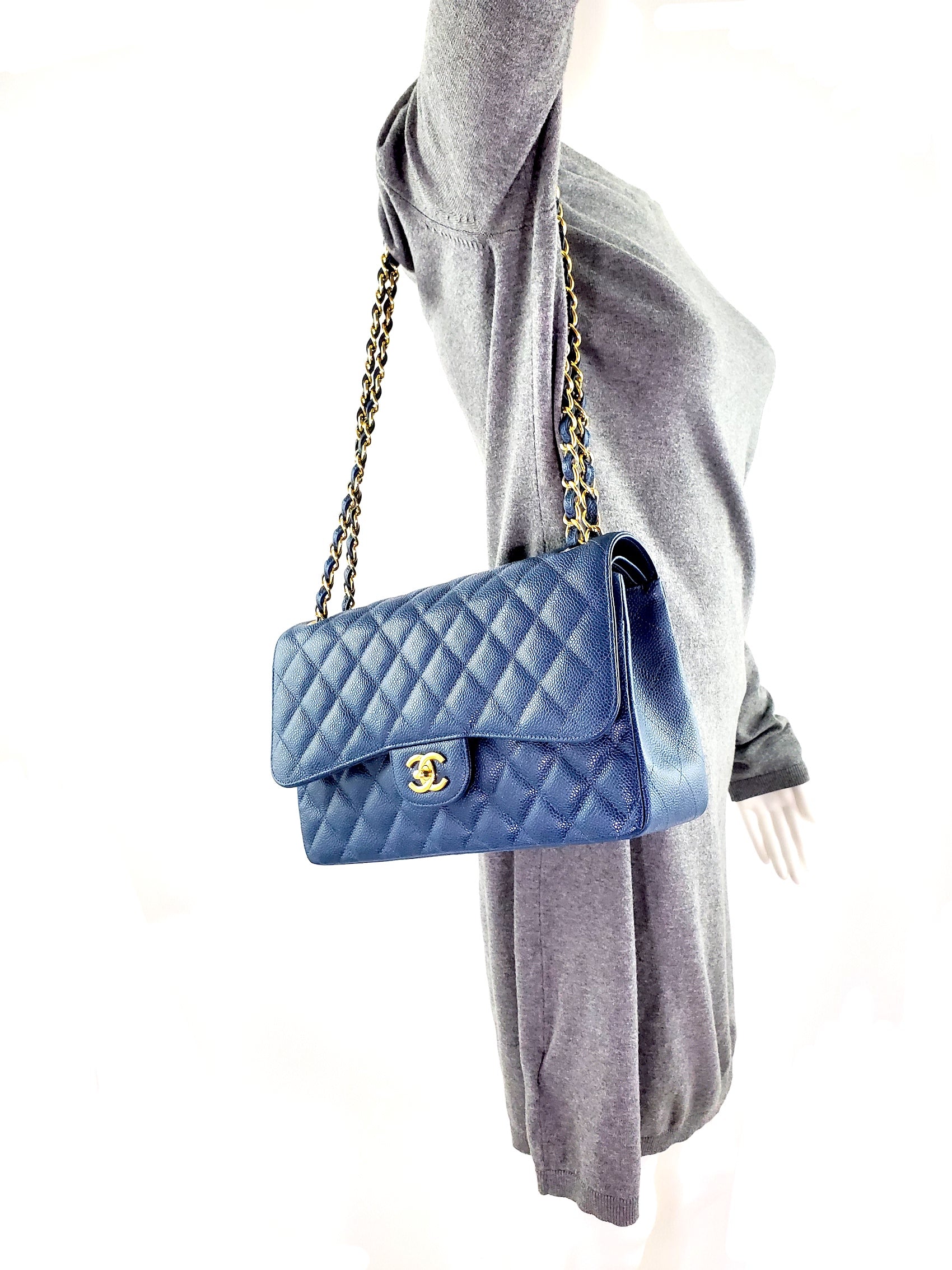 CHANEL Blue 2018 Caviar Jumbo Classic Quilted Double Flap Bag