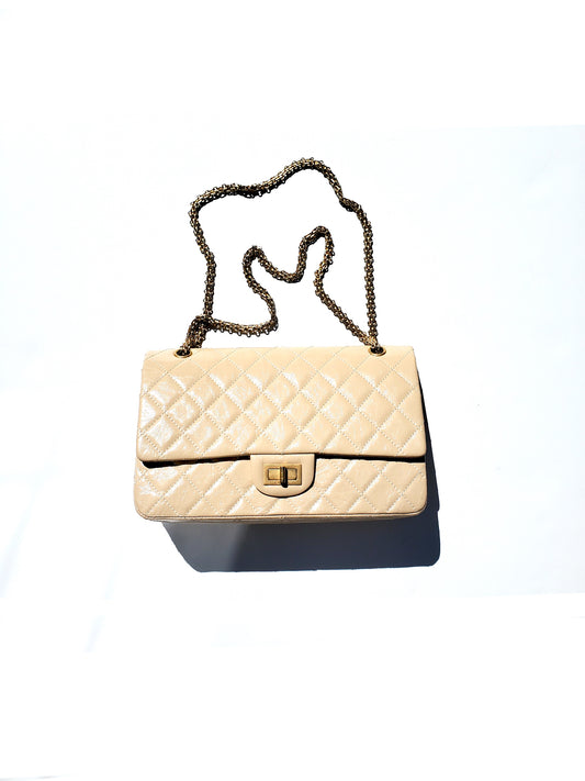 CHANEL 2.55 Beige 227 Reissue Classic Shoulder Crossbody Flap Bag