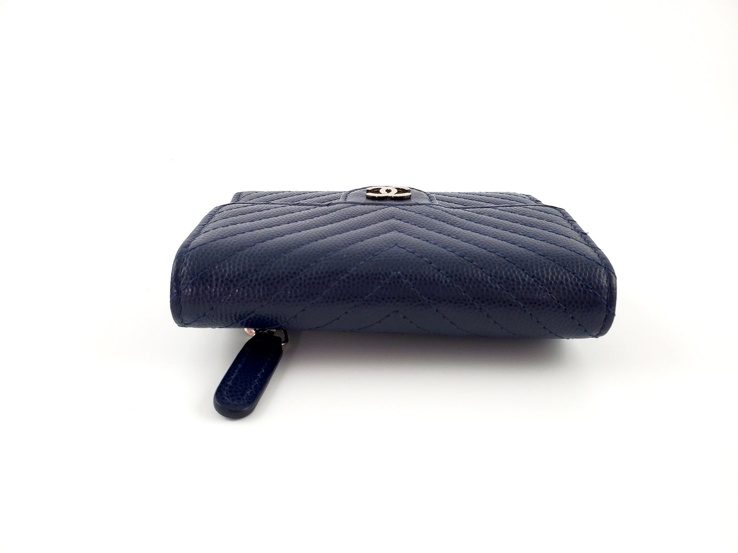 CHANEL Classic Navy Caviar Compact Quilted Flap Chevron Wallet