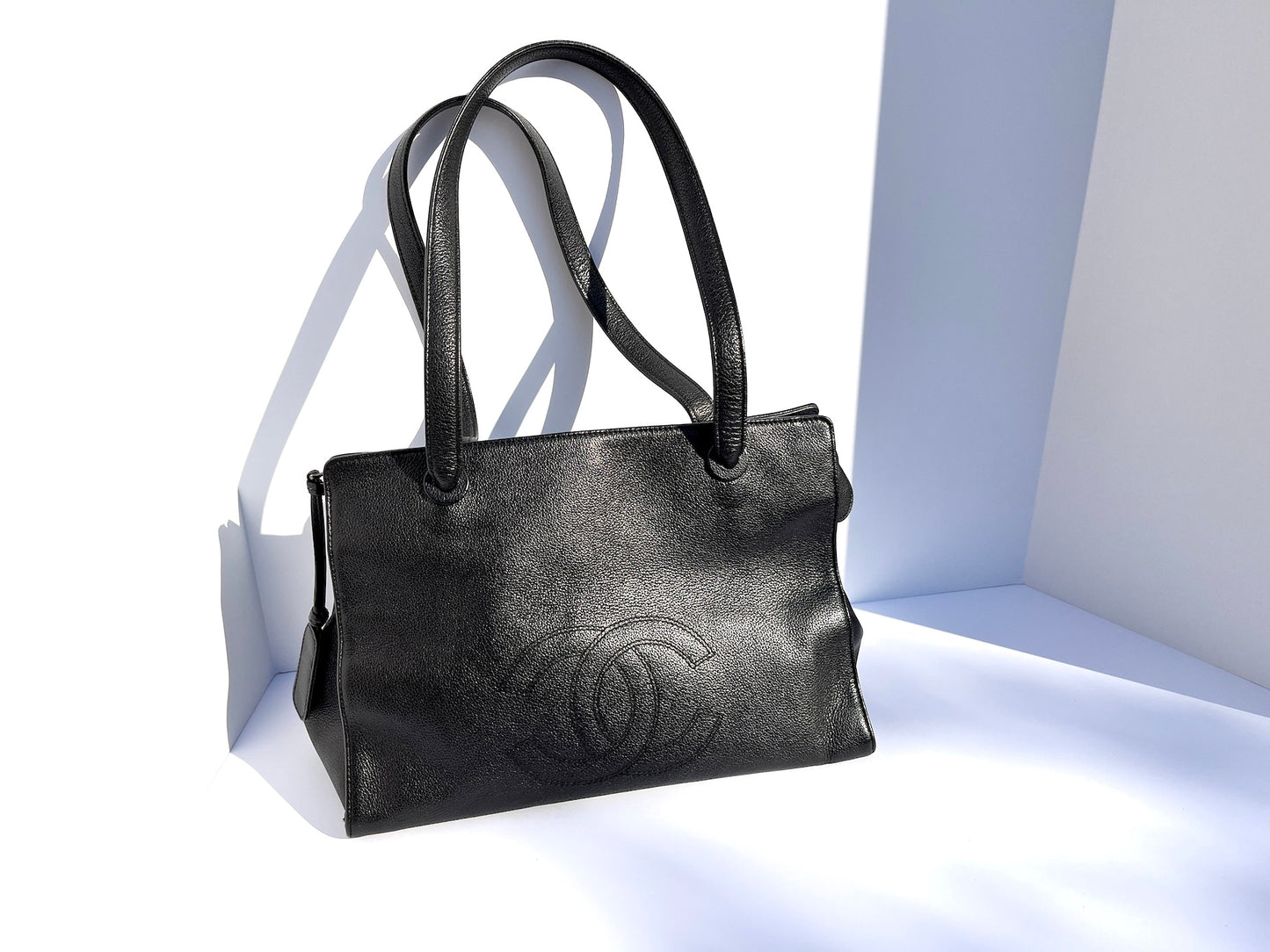 Vintage CHANEL Black Caviar Timeless 1996 CC Tote