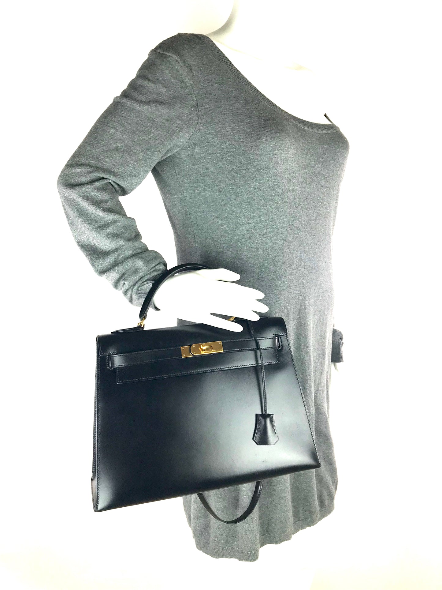 Hermes Vintage Black Box Leather Kelly Sellier 32