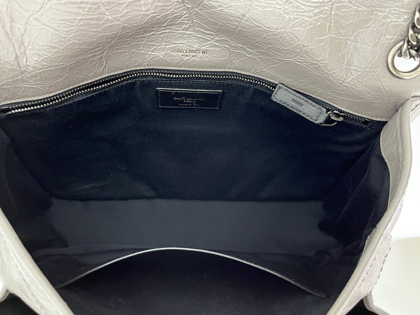 Saint Laurent Large Niki 2018 Fog Gray Shoulder Crossbody Bag