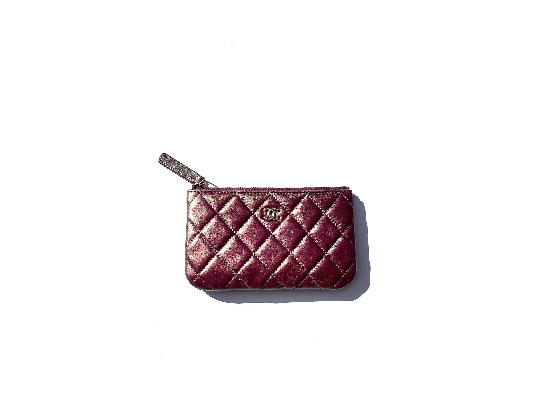 CHANEL Iridescent Purple 2020 Small Quilted Zip Pouch O Case