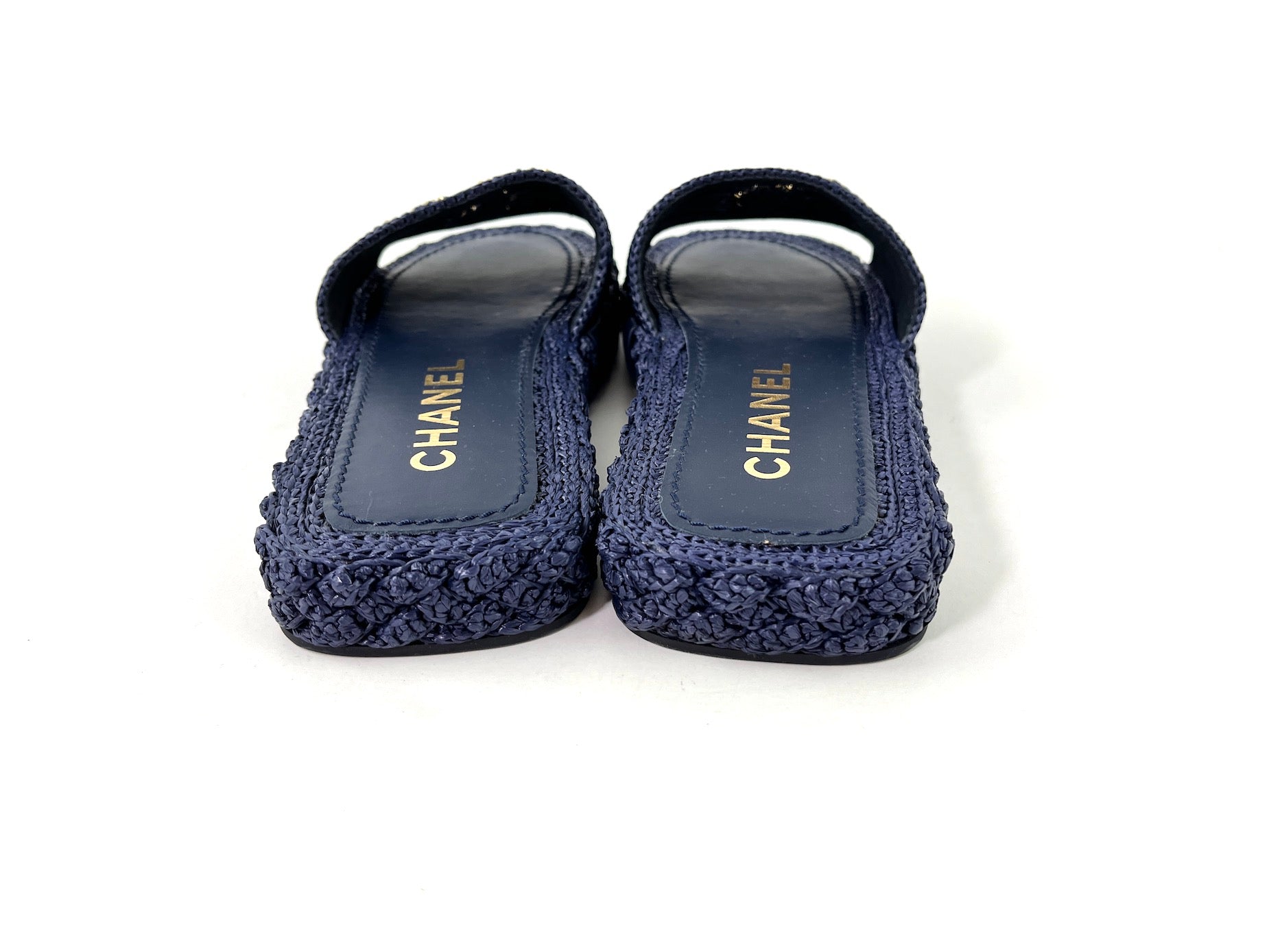 CHANEL 2021 Raffia Navy CC Logo Slip On Espadrille Sandals 38 7.5