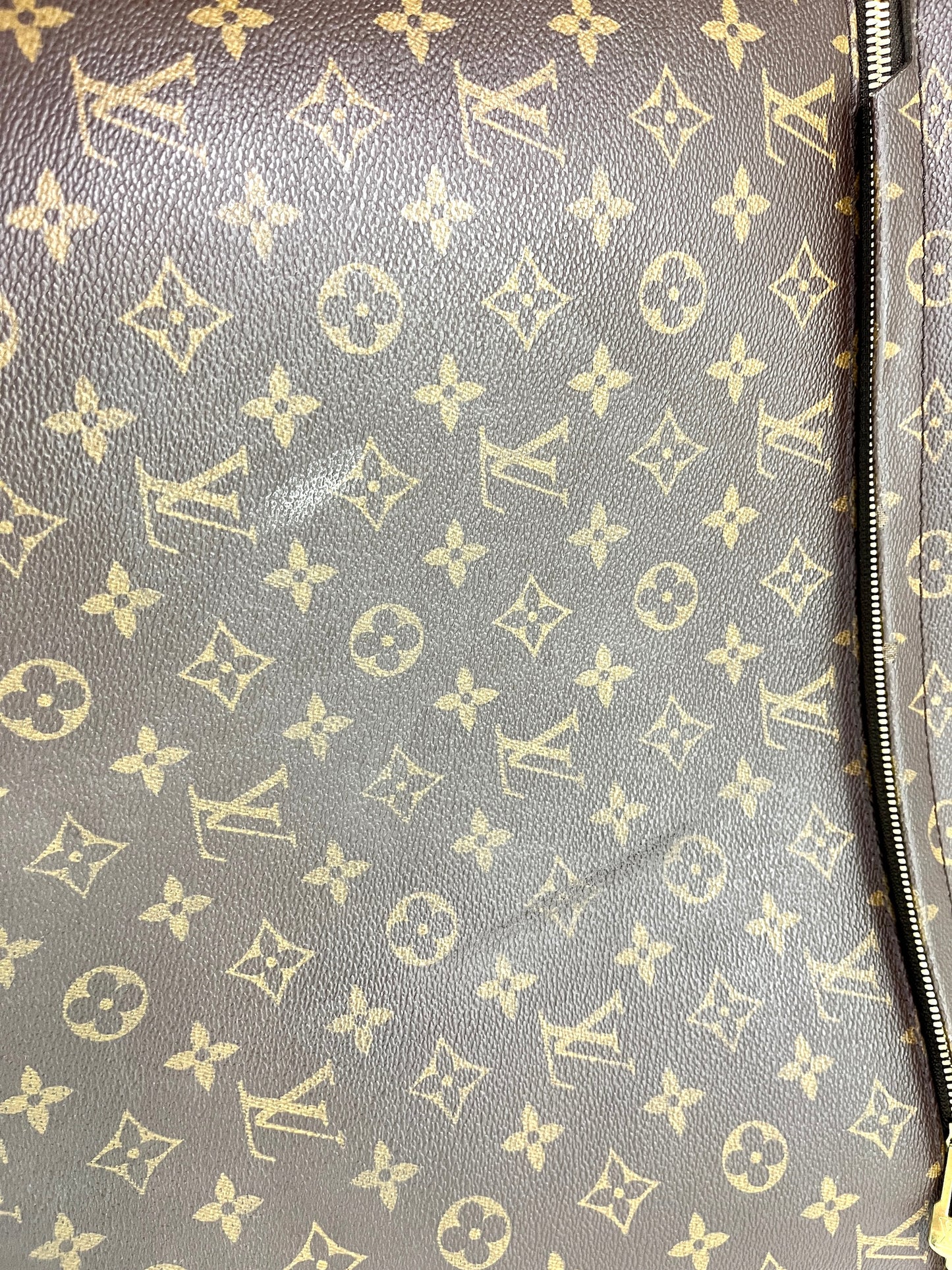 Vintage Louis Vuitton 2005 Monogram Pegase 70 Suitcase