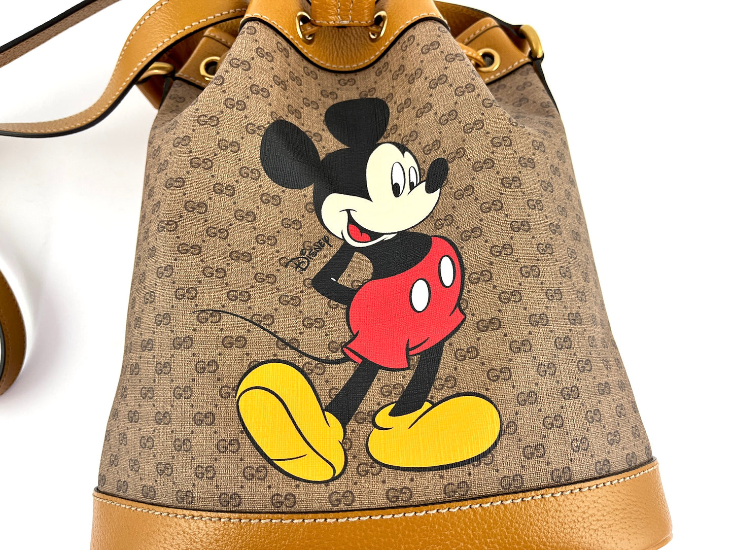 New GUCCI X Disney Mickey Mini GG Supreme Monogram Bucket Bag